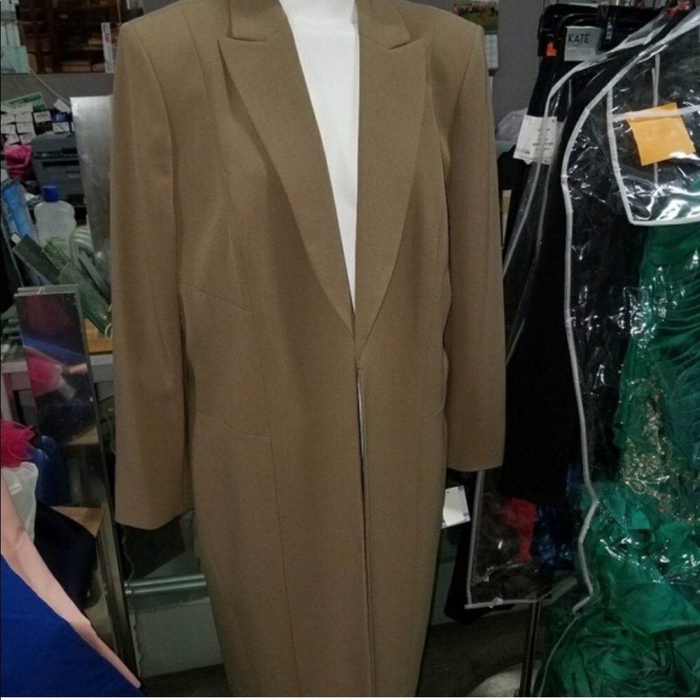 Tan / Beige / Carmel Trench Dress coat NWT